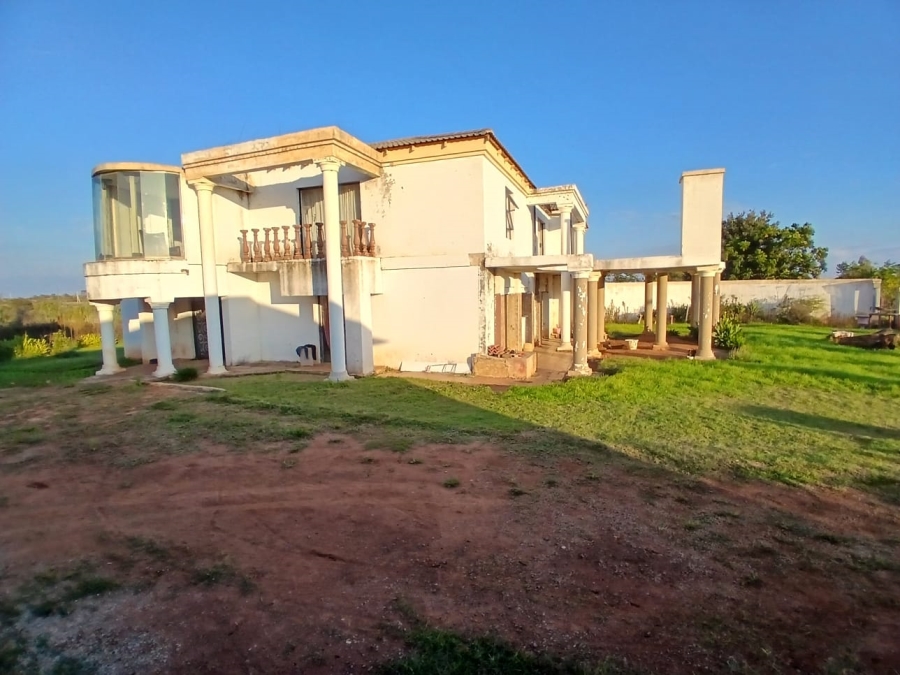 4 Bedroom Property for Sale in Potchefstroom Rural North West